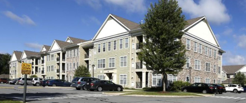 get cheap apartment rental near me